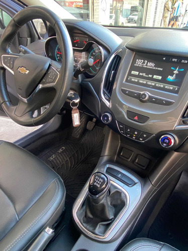 Imagen 13 de 22 de Chevrolet Cruze 1.4t Lt Sedan