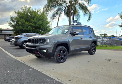Jeep Renegade 2.4 Trailhawk At9 4x4