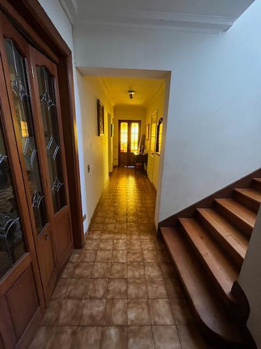 Venta Casa 5d 2b Servicios 2 Pisos Terreno 283/457 Me Ñuñoa
