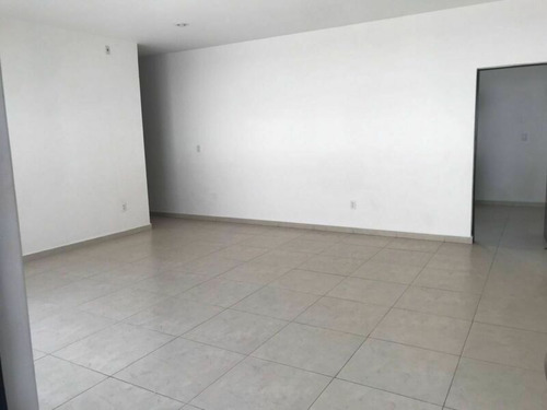 Imagen 2 de 14 de ¡oportunidad! Amplio Departamento En Las Águilas