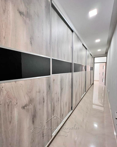 En Venta Con Financiamiento Penthouse Dúplex 349 M² Urbanización El Bosque, Maracay, Aragua