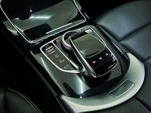 Imagem 9 de 15 de Mercedes-benz C 180 1.6 Cgi Avantgarde 9g-tronic 2019