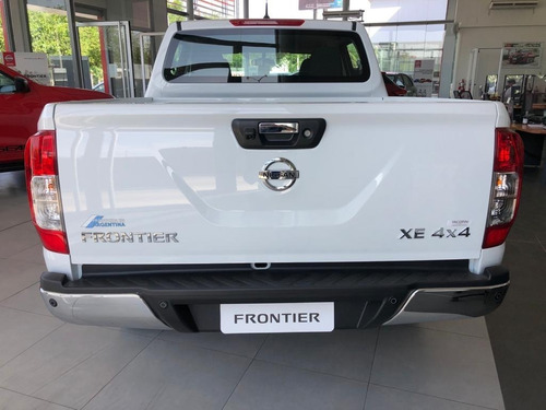 Nissan Frontier Xe 4x4