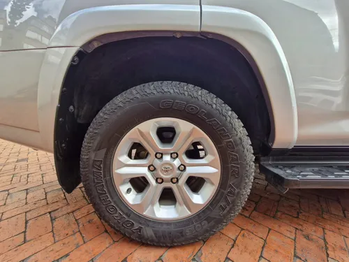 Toyota 4Runner 4.0 Sr5