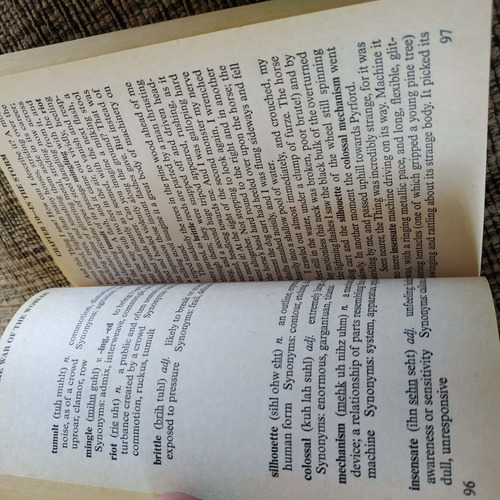 Livro The War Of The Worlds , H G Wells - 3 F