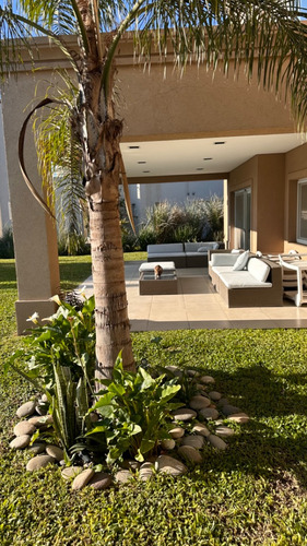 Espectacular Casa En Terravista 4 Dorms Fondo Laguna