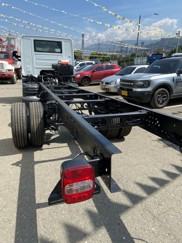 Imagen 3 de 4 de Volkswagen Delivery 11.180