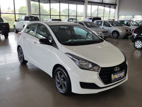 Hyundai HB20 HB20 1.6 COMFORT PLUS 16V FLEX 4P AUTOMÁTICO
