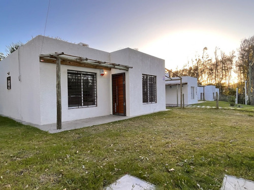 A 1 Cuadra De La Playa - Bella Vista - Prox Piriapolis - Consulte Semana De Carnaval Y De Turismo
