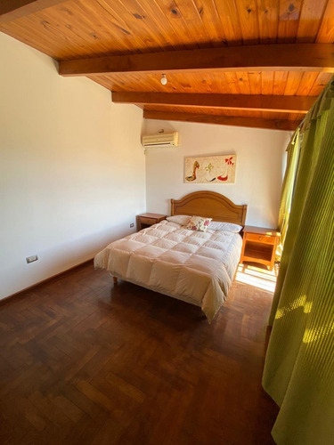 Imagen 12 de 27 de Casa Con Pileta Para 10 Personas, Hermosa Vista Al Lago