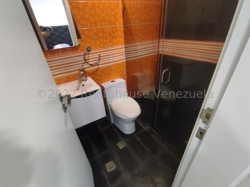 Imagen 21 de 30 de Casa En Venta En El Limón (el Piñal)-cod. 23-13580-jgvr.