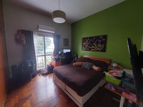 Ph En Primer Piso Por Escalera A La Venta!