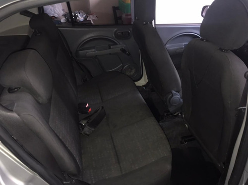 Imagem 4 de 8 de Fiat Uno