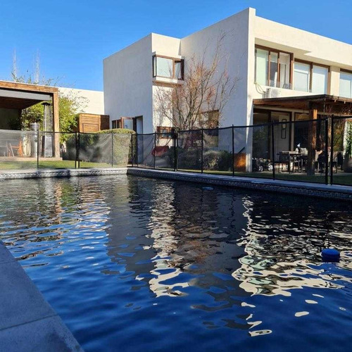Imagen 27 de 30 de Increíble Casa En San José De La Sierra / La Posada