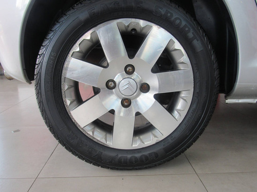Imagem 9 de 9 de Citroën C3 1.6 Solaris 16v Flex 4p Automático
