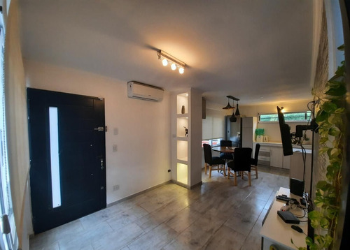 Imagen 2 de 12 de Departamento En Venta En Canning