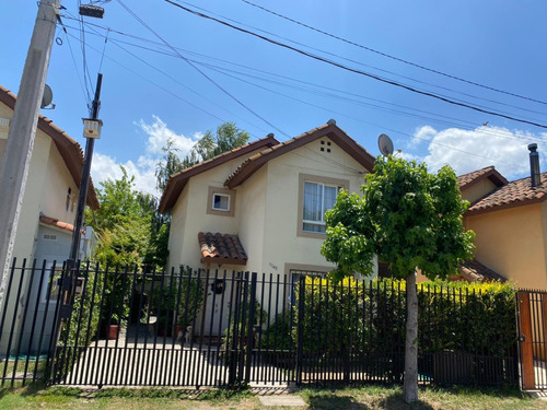 Hermosa Casa En Venta En Graneros, Los Torunos