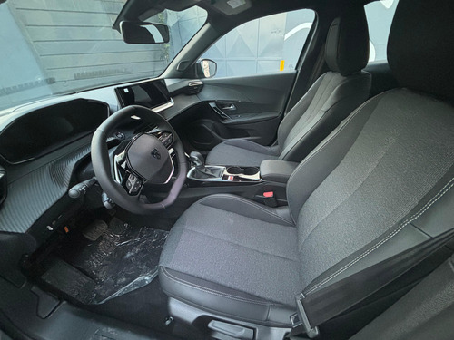 Peugeot 2008 1.6 Allure
