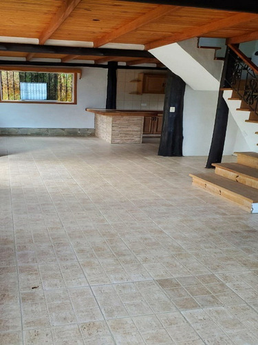 Terreno En La Colonia Tovar, Sector El Paují (cerca De La Casa Del Árbol) Tg