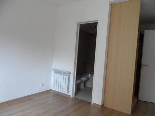 Imagen 14 de 29 de Departamentos En Piso - A Estrenar - 3 Ambientes - Castelar