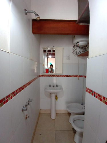 Casa En Venta - 4 Dormitorios 2 Baños - Cochera - 182mts2 - Villa Gesell