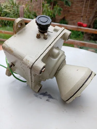Antiguo Foco De Luz De Emergencia De Barco (Usado)
