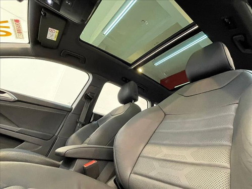 Imagem 12 de 14 de Volkswagen Taos 1.4 250 Tsi Highline