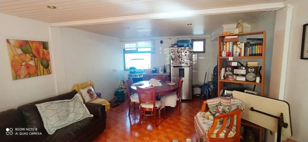 Imagen 4 de 17 de Vendo Casa Stgo 2d+1b -antu