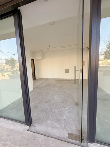 Local Comercial En Arriendo | Francisco De Paula 2024, Ñuñoa