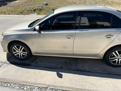 Volkswagen Jetta 2.5 Comfortline At