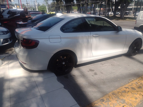 Imagen 3 de 13 de Bmw Serie 2 220ia Coupe Automático 2016