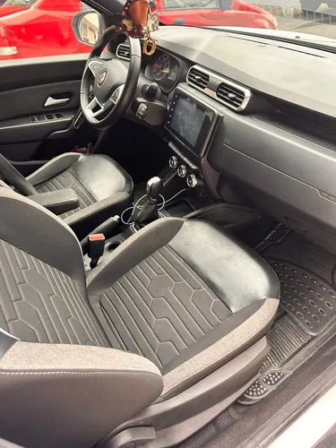 Renault Logan 1.6 Privilege / Intens