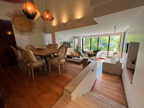 Condominio Camino De La Villa / Jardin La Dehesa