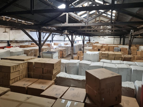 Imagen 7 de 15 de Deposito, Proximo Millan Y San Martin, 1867 M2 , Entrada Contenedores , Oficinas, Baños !!