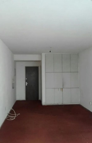 Imagen 3 de 4 de Apartamento En Venta En Centro