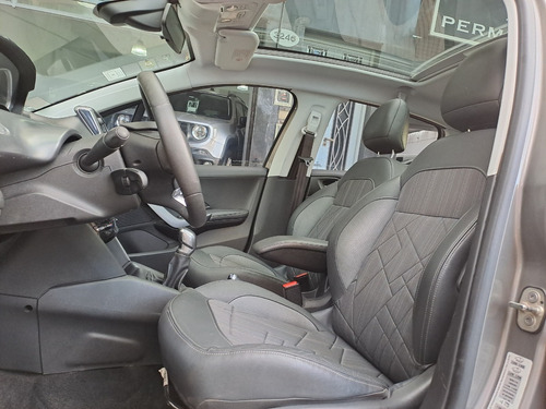 Imagen 15 de 21 de Peugeot 208 Feline 1.6 Pack Cuir 2015 Permuto Financio
