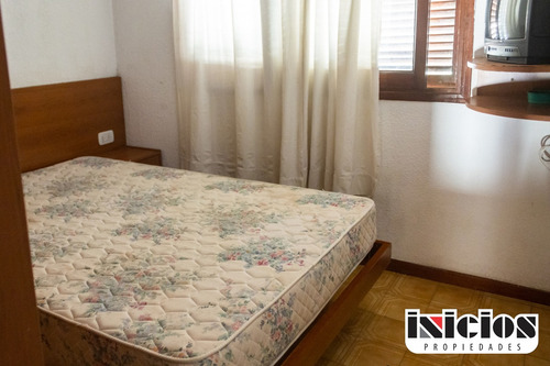 Dúplex: La Rioja N° 1544 - San Bernardo - C811