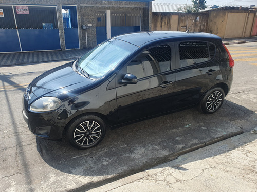 Fiat Palio 1.4 Attractive Flex 5p