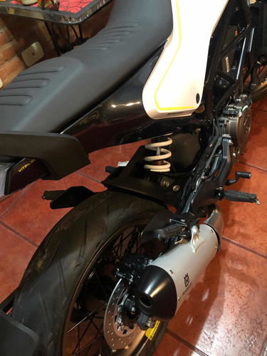 Imagen 8 de 21 de Husqvarna Vitpilen 401 **impecable** - Financio 50% -