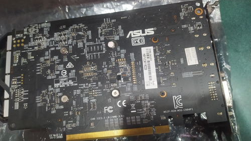 Imagen 5 de 9 de Tarjeta Video Gráfica Asus Radeon Rx 560 4gb Directx 12