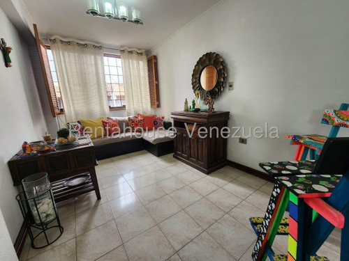 Maribel Morillo Asesor Inmobiliario De Rentahouse Vende Casa-quinta De 4 Niveles Ubicada En Condominio Exclusivo De El Pedregal Al Este De Barquisimeto Lara