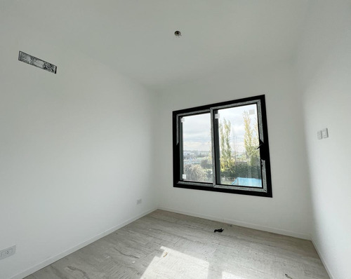 Imagen 26 de 28 de Casa En Venta En El Canton Barrio Norte A Estrenar Lote Interno Con Vista A Laguna!