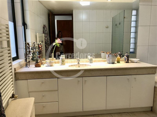 Imagen 20 de 30 de Departamento En Venta De 4 Dorm. En Vitacura