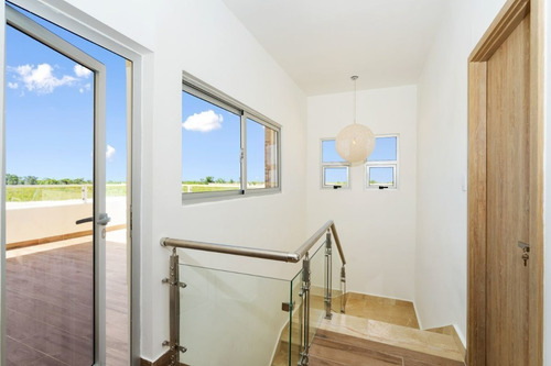 Imagen 11 de 30 de Villa De 4 Habitaciones Y Estudio En Punta Cana