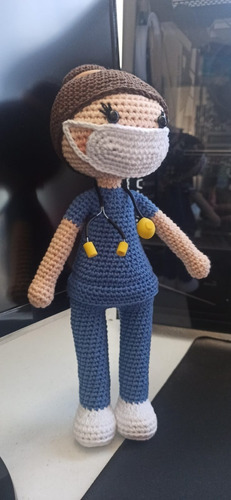 Enfermera A Crochet