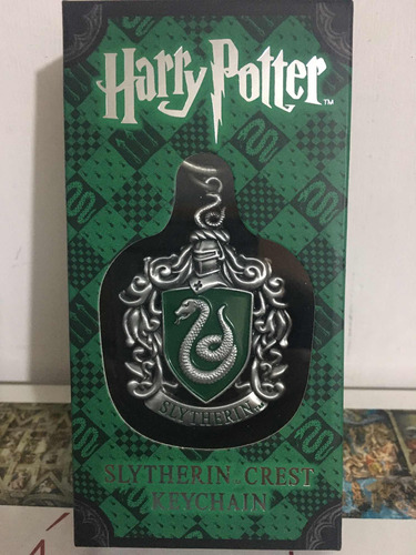 Llavero Harry Potter Slytherin Crest Keychain