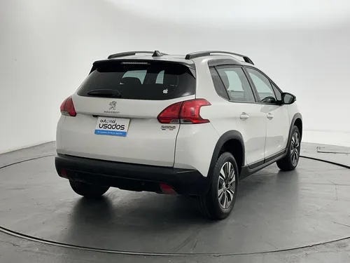 Peugeot 2008 ACTIVE 1.6 AUT 5P
