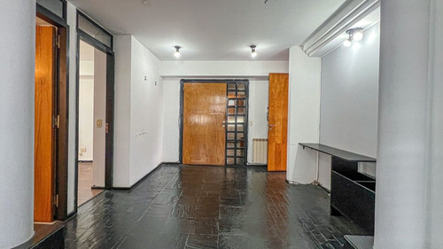 Alquiler Oficinas Av Colon A La Calle