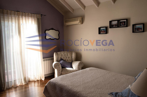 Imagen 13 de 17 de Casa En Venta En Barrio Cerrado Santa Ana-