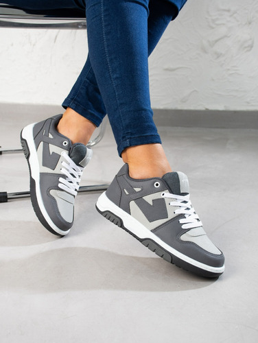 Zapatillas Farrel Mujer Moda Comodas Araquina Cuero Eco